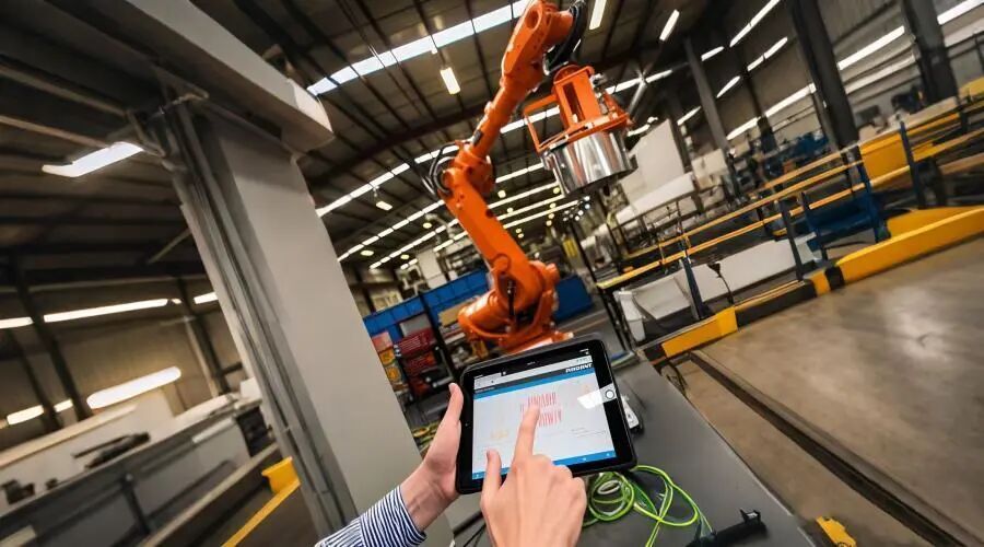 中國(guó)工業(yè)互聯(lián)網(wǎng) 十年范式革命開(kāi)新局，人工智能應(yīng)用軟件開(kāi)發(fā)成核心驅(qū)動(dòng)力